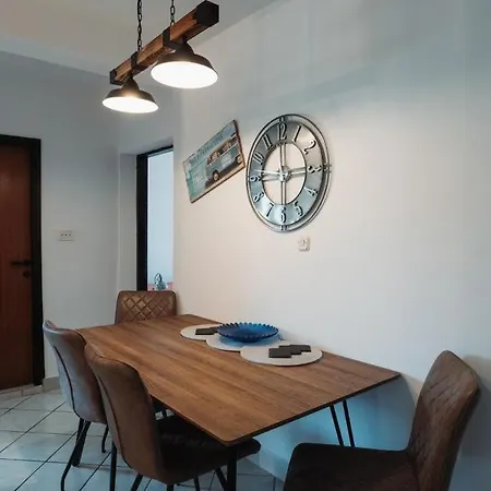 Oaza Smokvica Apartment *